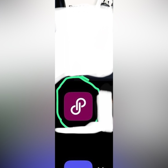 Blank and gray guess pre owned condition - Picture 5 of 11